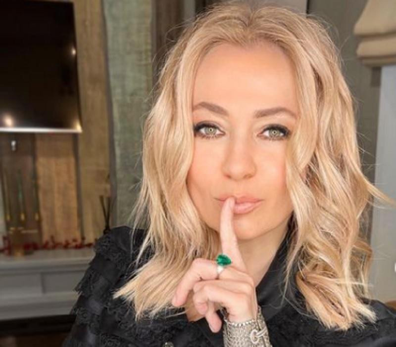 Яна Рудковская рассказала, что её супруг Евгений Плющенко заболел