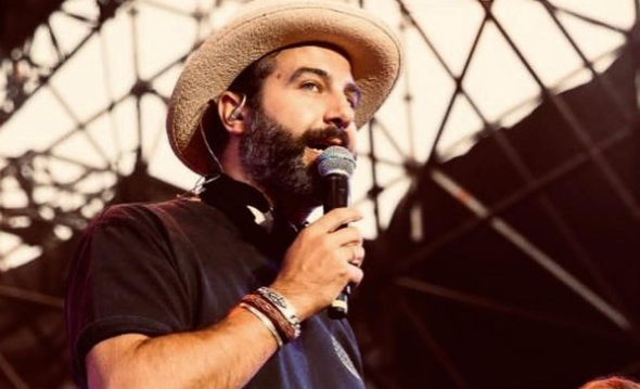 Иван Ургант стал ведущим фестиваля с участием групп «ДДТ», «Сплин» и других