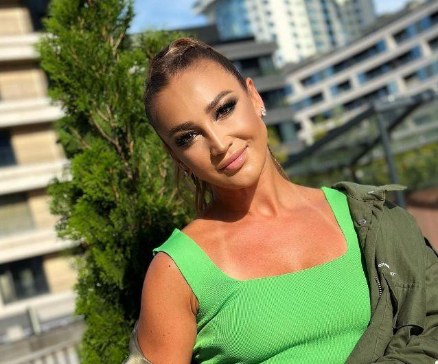 Ольгу Бузову пинком столкнули в море на отдыхе в Турции