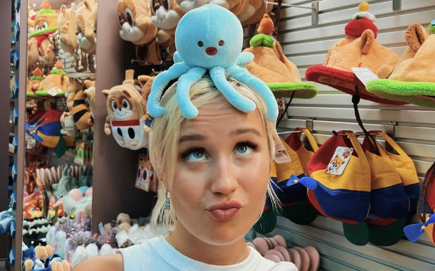 Певица Клава Кока раскритиковала Нью-Йорк из-за грязи на улицах