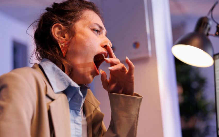 Почему люди зевают: медики разложили все по полочкам