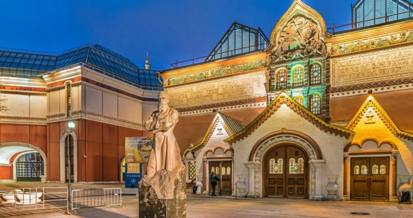 Какие места в Москве должен посетить каждый