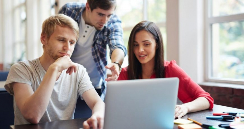 Студентам старших курсов колледжей разрешат преподавать в детсадах и начальной школе