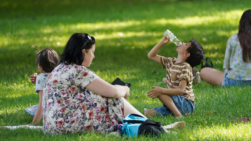 Когда в Москву и Подмосковье вернется летнее жара, что об этом говорят синоптики