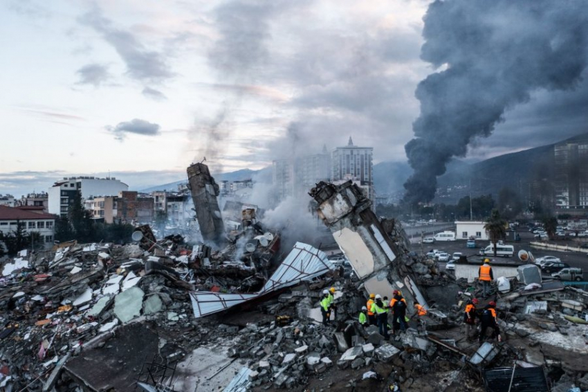 Турецкий сейсмолог Шенгер решил покинуть Стамбул из-за неминуемой угрозы землетрясения