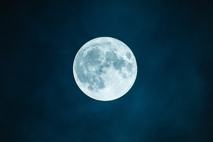 РФ отправила автоматическую станцию на Луну