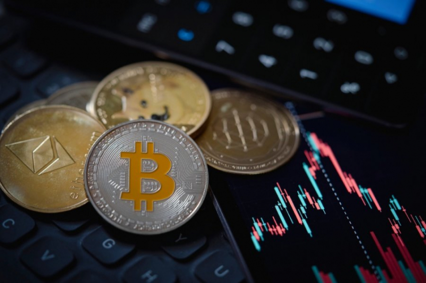 Финансист Эван Голованов назвал условия, которые сделают биткоин мировой резервной валютой