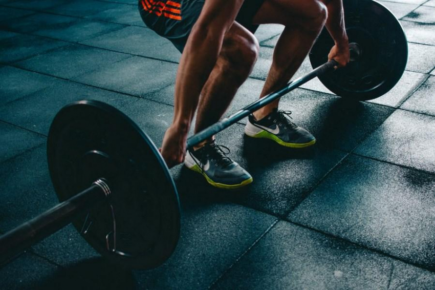 Японские ученые: Силовые тренировки могут замедлить старение кожи