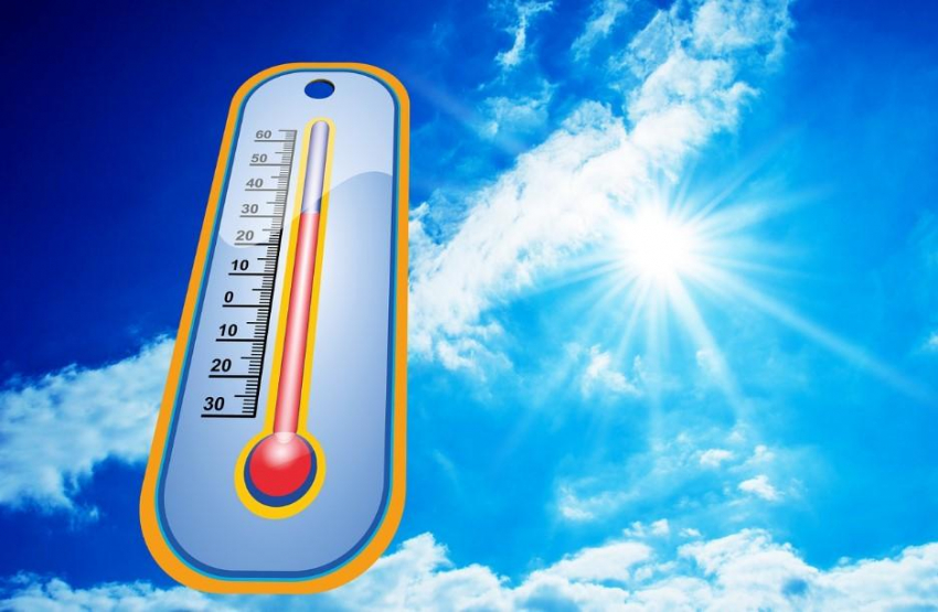 Глава Минприроды Козлов спрогнозировал аномальную жару до конца августа в 11 регионах России