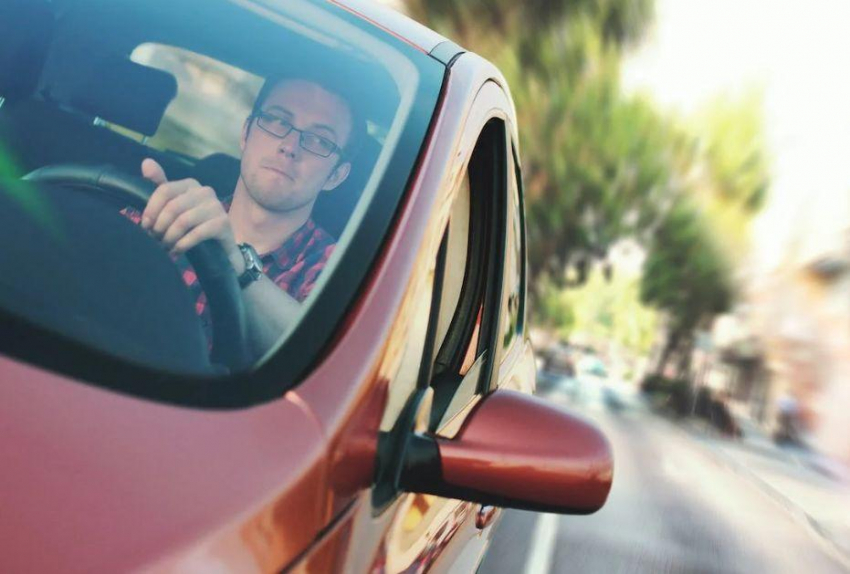 Автоэксперт Матвеев рекомендовал торговаться и ездить по разным регионам при покупке авто