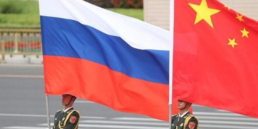 The Telegraph: Китай помогает России оружием