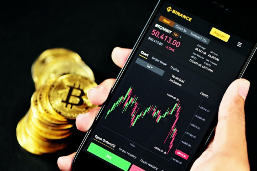 Криптобиржа Binance запретила россиянам операции со всеми валютами, кроме рубля, в P2P-сервисе