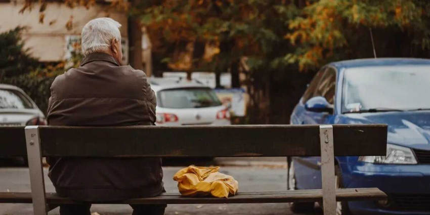 Ветераны и блокадники из Петербурга получат по 10 тысяч рублей: какие еще льготы и выплаты положены участникам Великой Отечественной войны