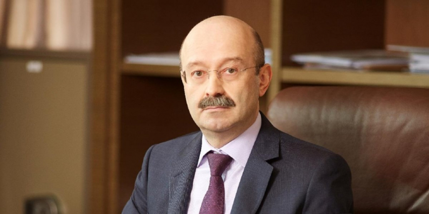 Задорнов связал ослабление рубля летом с индийскими рупиями