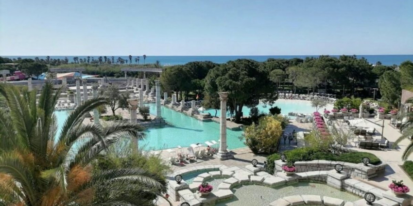 Туристы из России предупредили о вспышке ротавируса в Турции