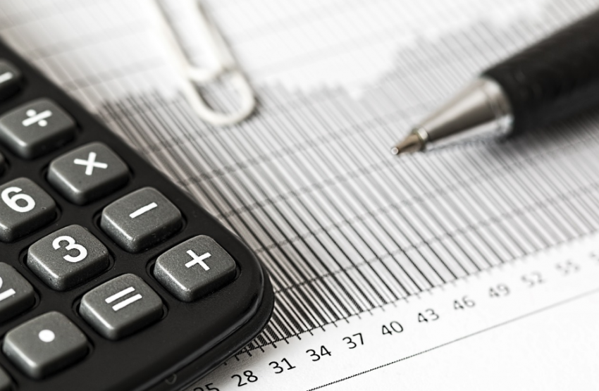 В Минфине напомнили россиянам о налоговой льготе при инвестициях