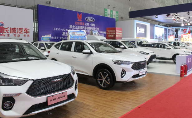 Продажи новых легковых машин в России в августе выросли на 160%