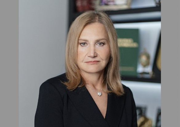 Самый молодой автор лучшего вопроса к экономическому диктанту будет награжден премией Фонда Юрия Лужкова - Новая общественная газета