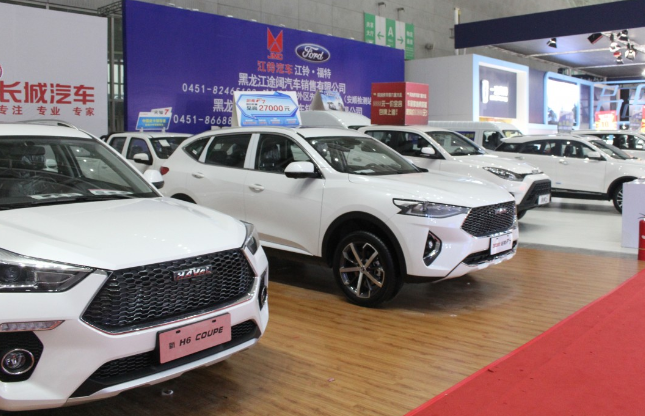 «Ромир»: 82% россиян не планируют покупать новый автомобиль