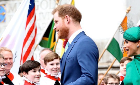 Принц Гарри вернулся в Великобританию с «паранойей»