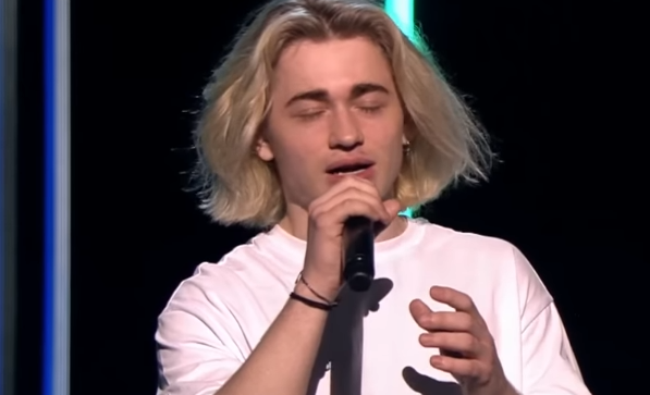 Победитель 5-го сезона «Голос. Дети» Гарехт отказался обнимать Пелагею, которая взяла его на проект