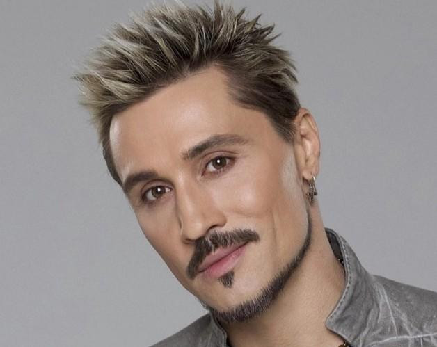 Дима Билан не скрывает, что разрушал себя и искал утешение в алкоголе