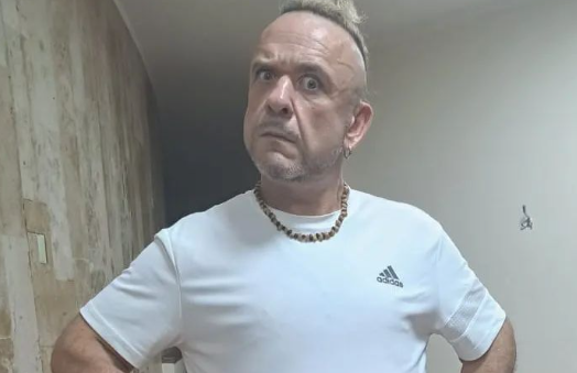 Юморист Александр Морозов раскрыл причину закрытия «Кривого зеркала»