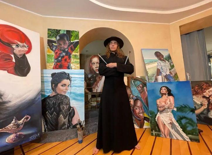 Супруг Наташи Королевой Тарзан продал картину за миллион рублей