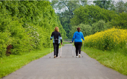 Терапевт Лапа назвала причины болей в ногах после 50 лет