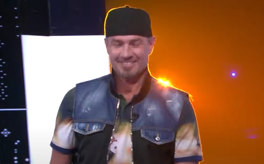 Александр Жулин рассказал, как ходил в церковь и молился за Романа Костомарова