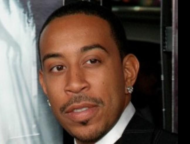 Криса Рока пощечина Уилла Смита на «Оскаре» заставила просить помощи у психолога