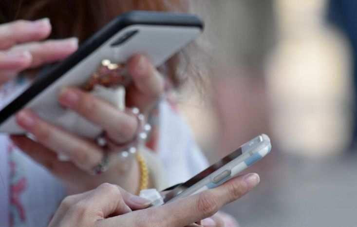 Владельцы iPhone в России после выхода iOS 17 столкнулись с ограничениями в функционале банковских приложений