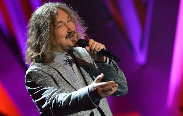 Певец Игорь Николаев остается в больнице после операции