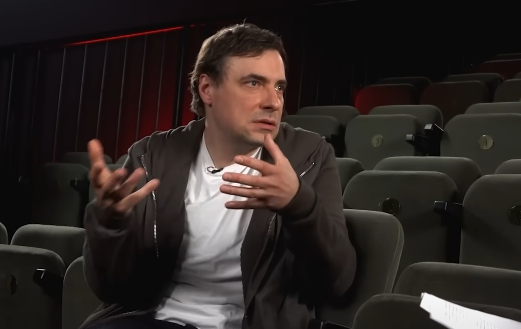 Актер Евгений Цыганов потерял память после удара на съемках