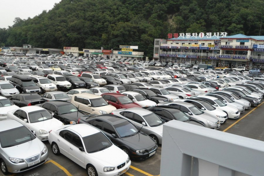 В Японии цены на подержанные машины снижаются на фоне ужесточения запрета на экспорт в Россию