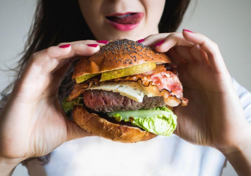 Нутрициологи раскрыли женщинам 6 простых способов похудеть и удержать вес после 40 лет