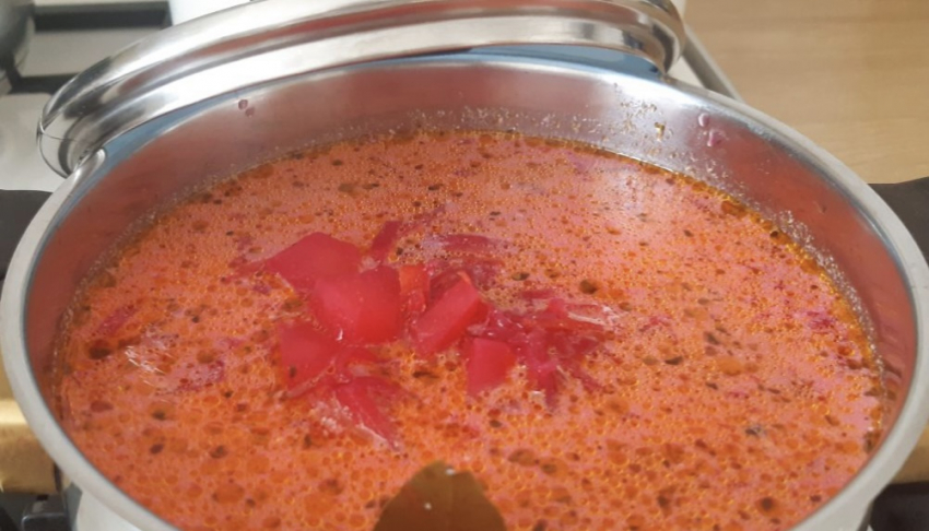 Готовим борщ правильно: секреты и лучшие рецепты от шеф-повара