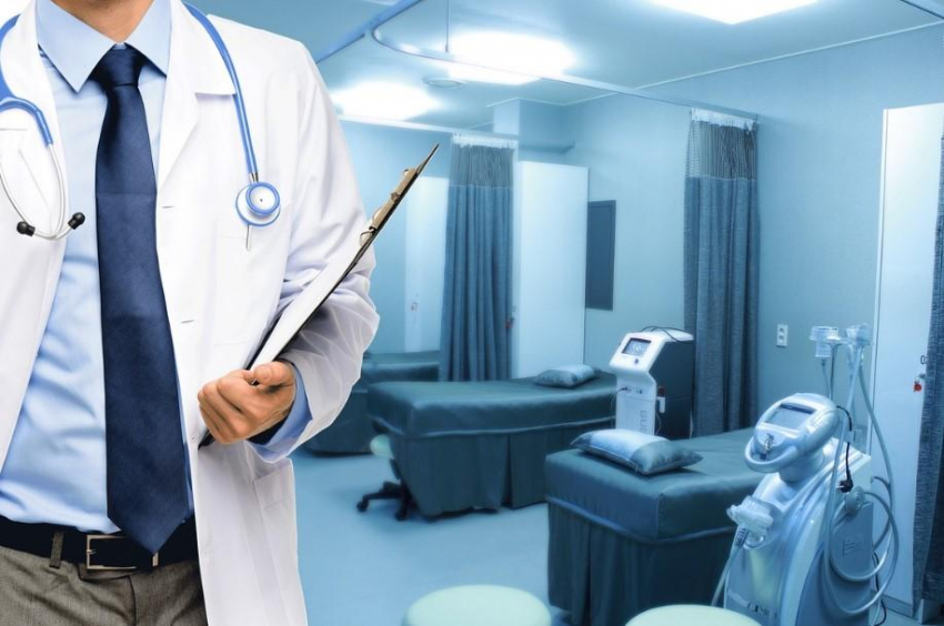 Жительница Рязанской области превратила квартиру в свалку и отправилась на лечение в психбольницу