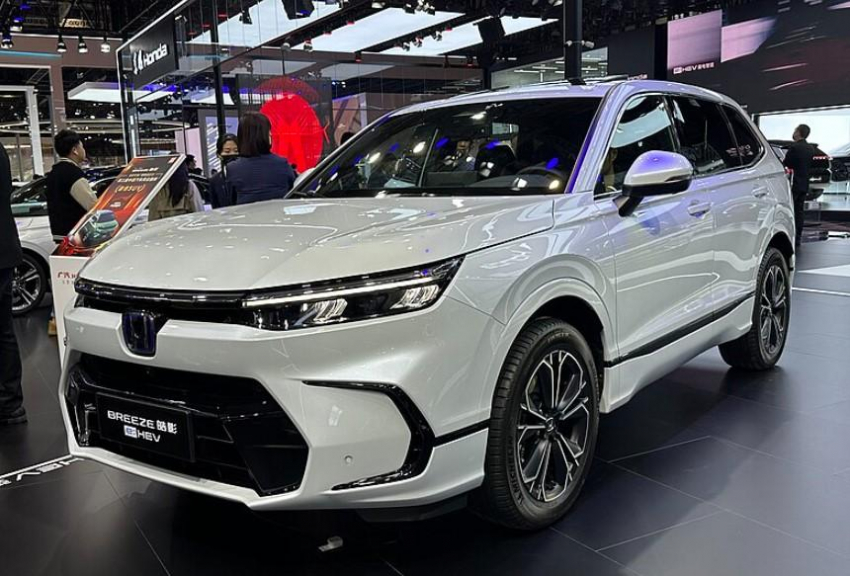 Carsweek: Названы преимущества и недостатки кроссовера Honda Breeze