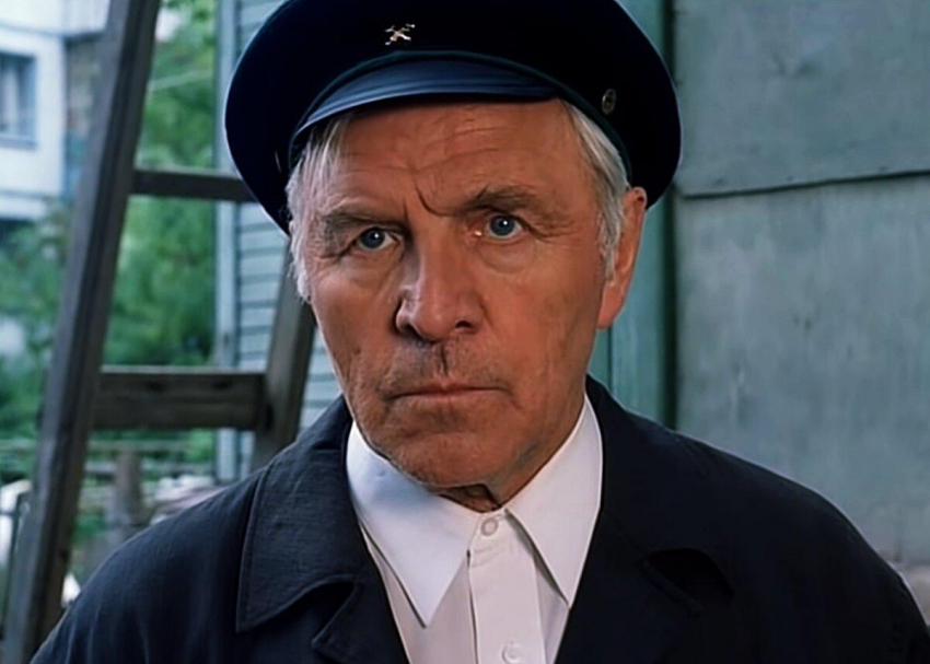 Дочь Михаила Ульянова перед смертью успела передать вещи отца Театру Вахтангова