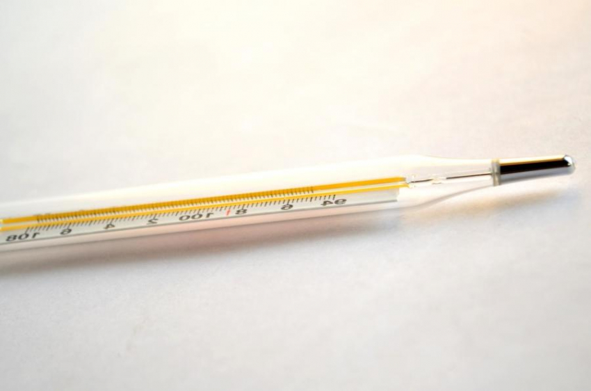 Врач Тяжельников объяснил, чем опасны народные способы лечения простуды