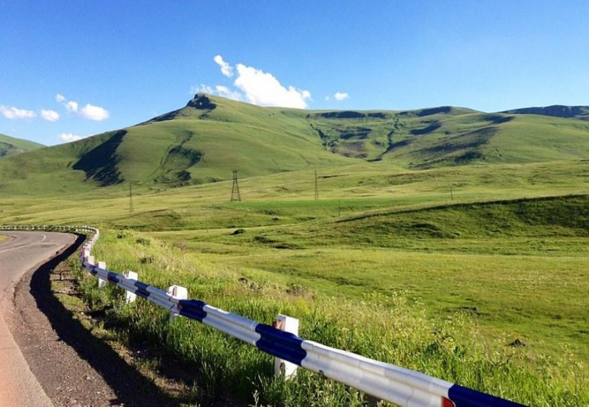 Миротворцы из РФ в Нагорном Карабахе организовали эвакуацию мирного населения