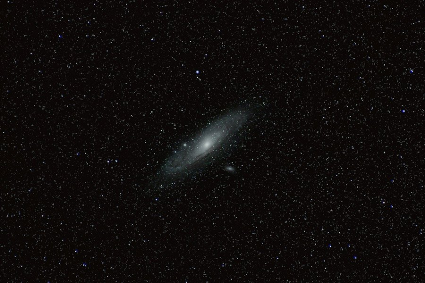 JWST заставляет астрономов переосмыслить ранние галактики