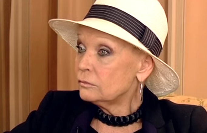 Друзья Светланы Светличной считают, что артистку насильно удерживают в психбольнице