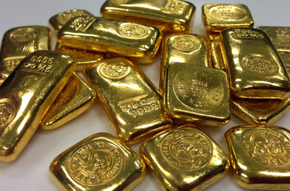 В Благовещенске таможенники задержали китаянку со слитками золота в трусах