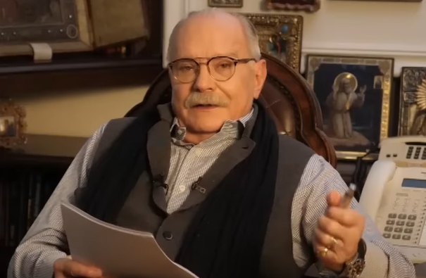 "МК": Михалкова заподозрили в том, что он домогался Вертинской в институте