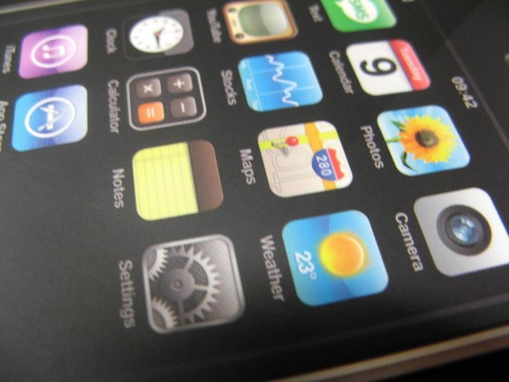 Пользователи iPhone 15 Pro сообщают о выгорании его дисплея за две недели