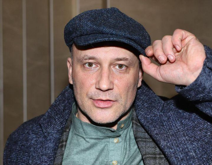 Бывшие жены объединились против актера Константина Соловьева