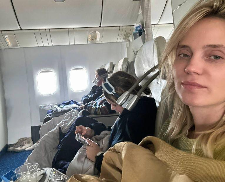 Певица Глюкоза с семьей покинула Израиль