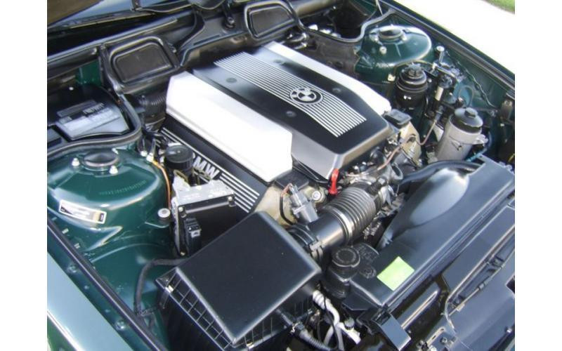 Автоэксперт Николай Кириенко рассказал о необходимости прогревать двигатель в холода